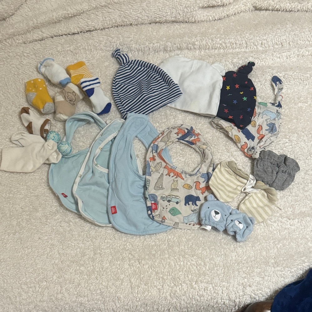 Baby Essentials magnet Bibs/ mittens/ hats/socks
